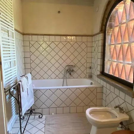 Tuscan With Private Pool And Panoramic View カルミニャーノ